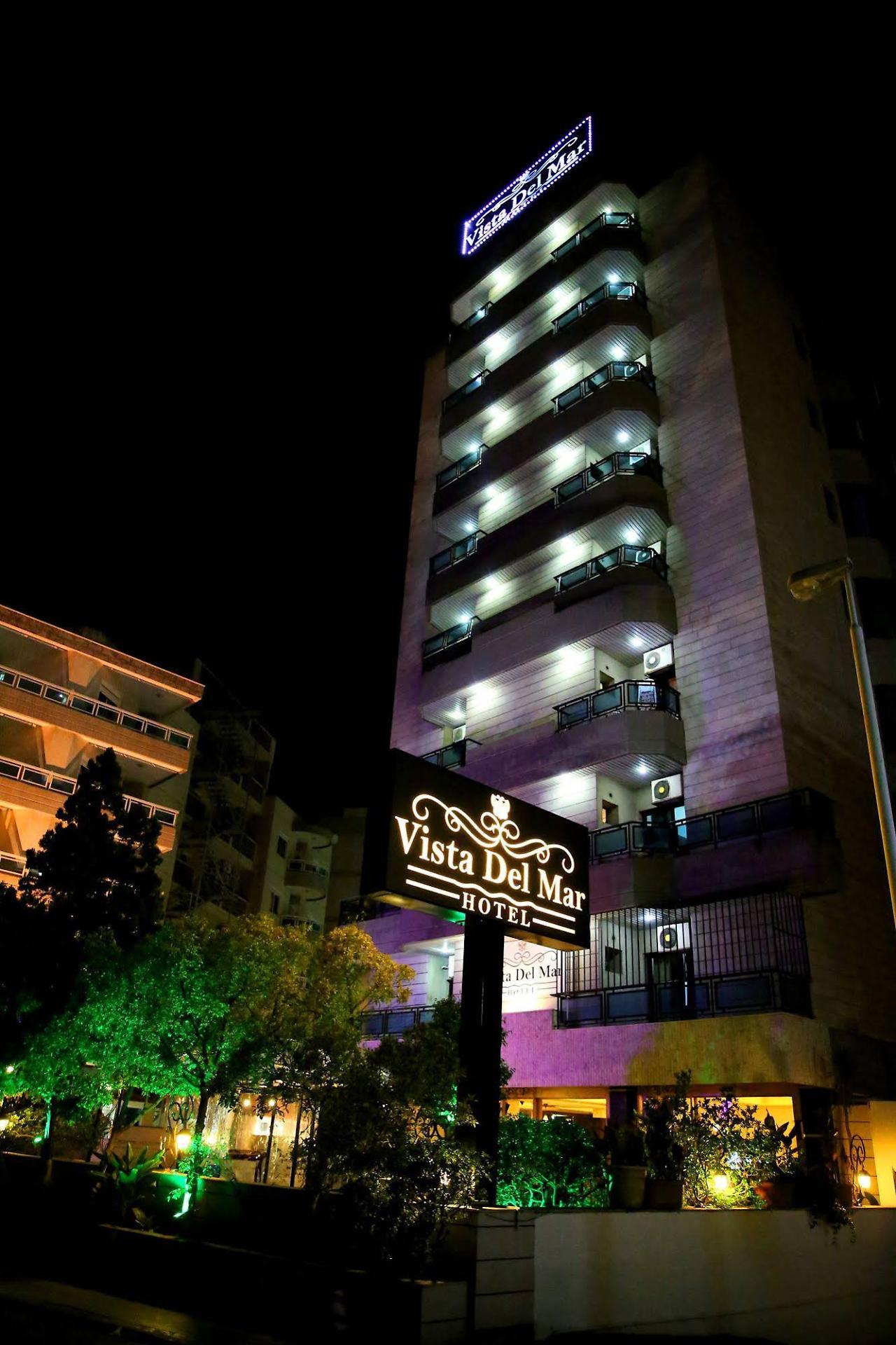 Vista Del Mar Hotel Jounieh Exterior photo