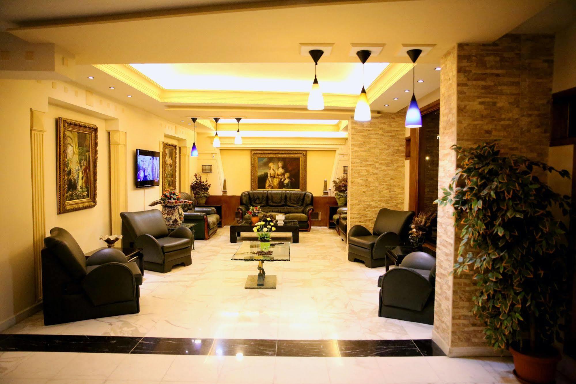 Vista Del Mar Hotel Jounieh Exterior photo